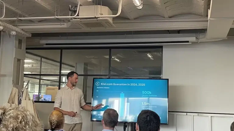 Kiwi.com bets on AI and new guarantees for the traveler
