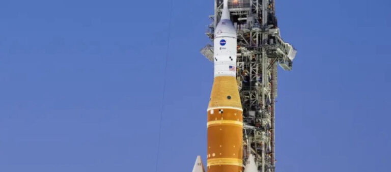 Chcesz "polecieć w kosmos" razem z NASA? Jeszcze możesz się zgłosić!