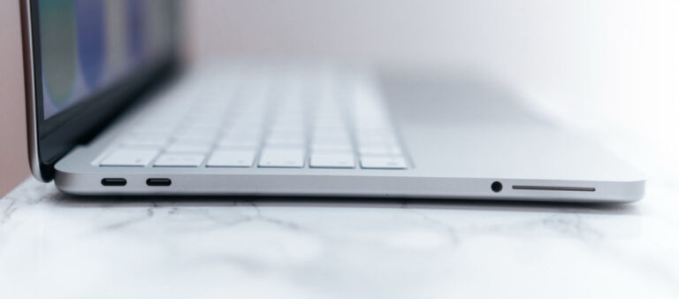 MacBook Neo zszokował branżę. Intel i AMD mogą szykować odpowiedź