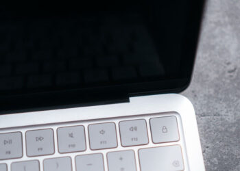 Do you have a Mac and want to install Windows on it? Here are the best options
