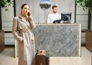 Booking hack leaves travelers without accommodation