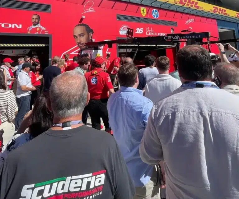 IBM y Scuderia Ferrari HP