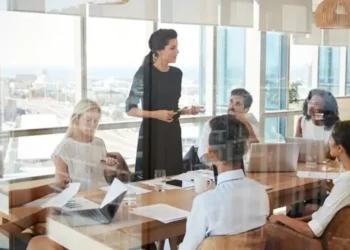 82% of employees in Spain use AI without first informing