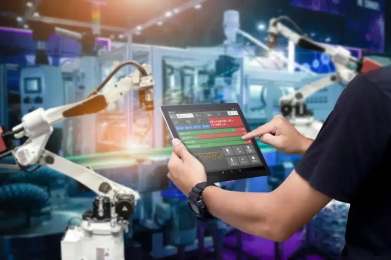 Aggity and IFM Spain develop the smart factory
