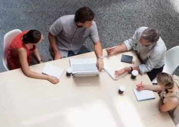 Shadow AI makes business technological control difficult